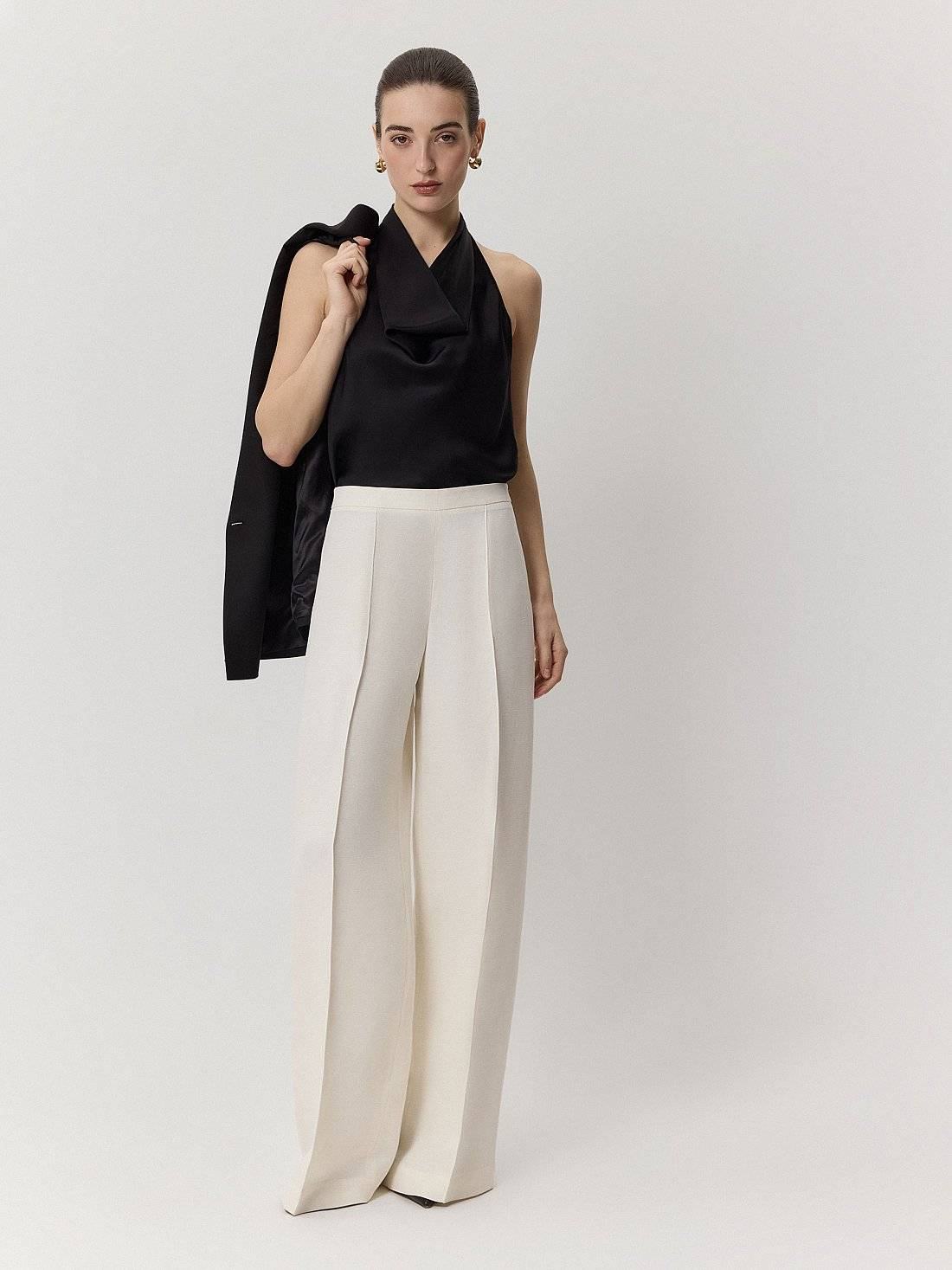 Wide Linen-Blend Trousers with Creases